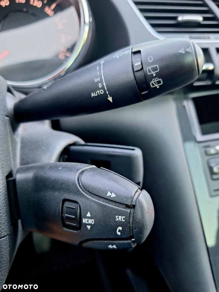 Peugeot 3008 2.0 HDi Allure - 25