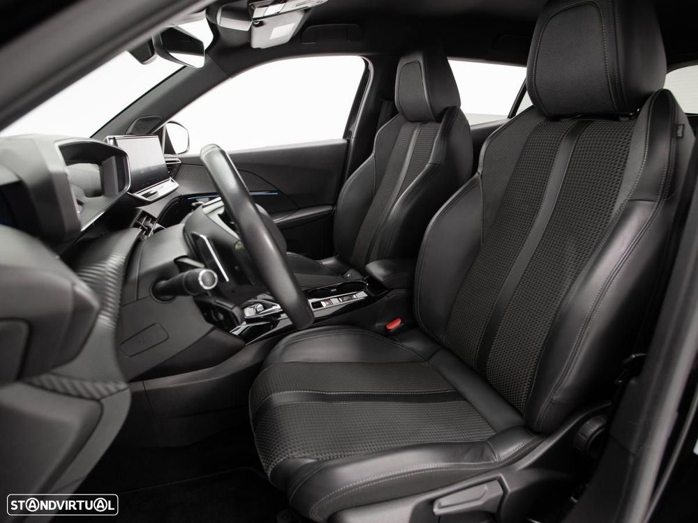 Peugeot 2008 1.5 BlueHDi GT EAT8 - 8