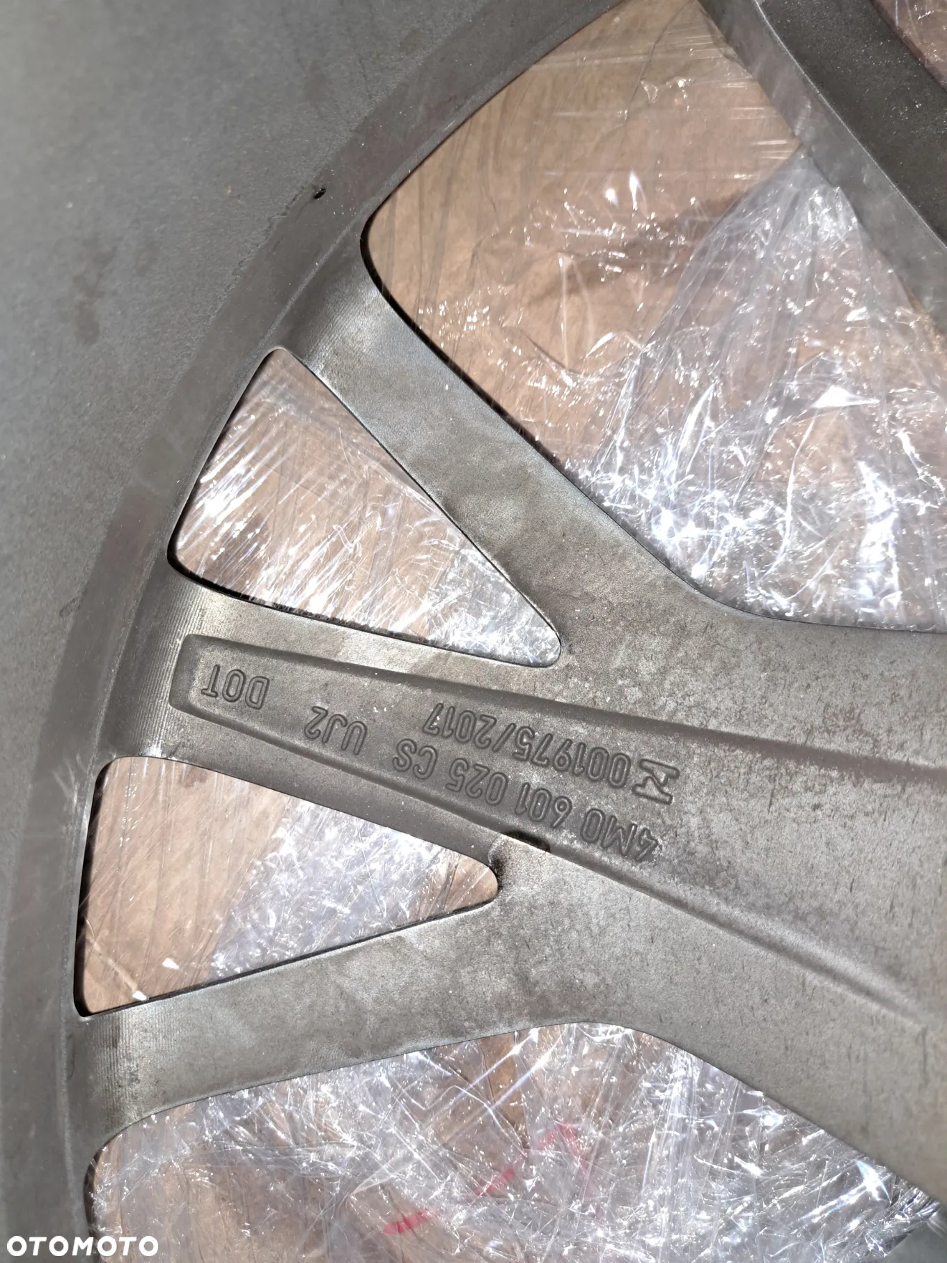 Felga Aluminiowa Audi Q7 Q-7 II 22 Cale E-10.0Jx22H2 ET 26 4M0601025CS 4M0601025CP Audi Sport - 12