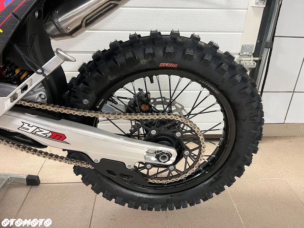 YZM M19 - 17