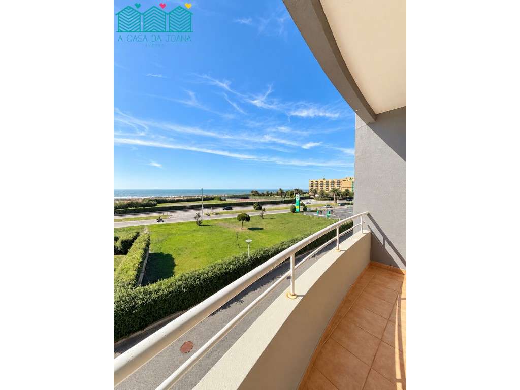 Apartamento T2 Frente Mar e Piscina em São Félix da Marinha - Grande imagem: 3/14