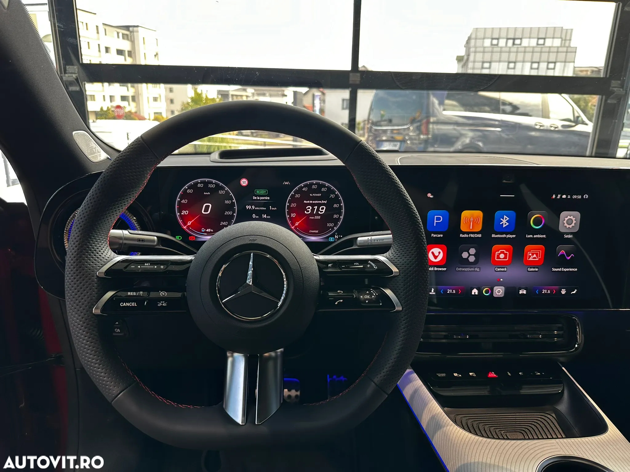Mercedes-Benz CLA 350 4MATIC Coupe - 13