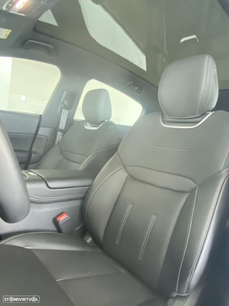 Xpeng G6 66 kWh Standard Range - 13