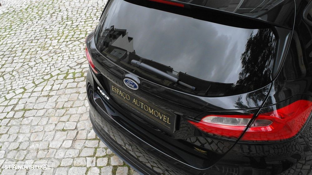 Ford Fiesta 1.0 EcoBoost ST-Line - 10