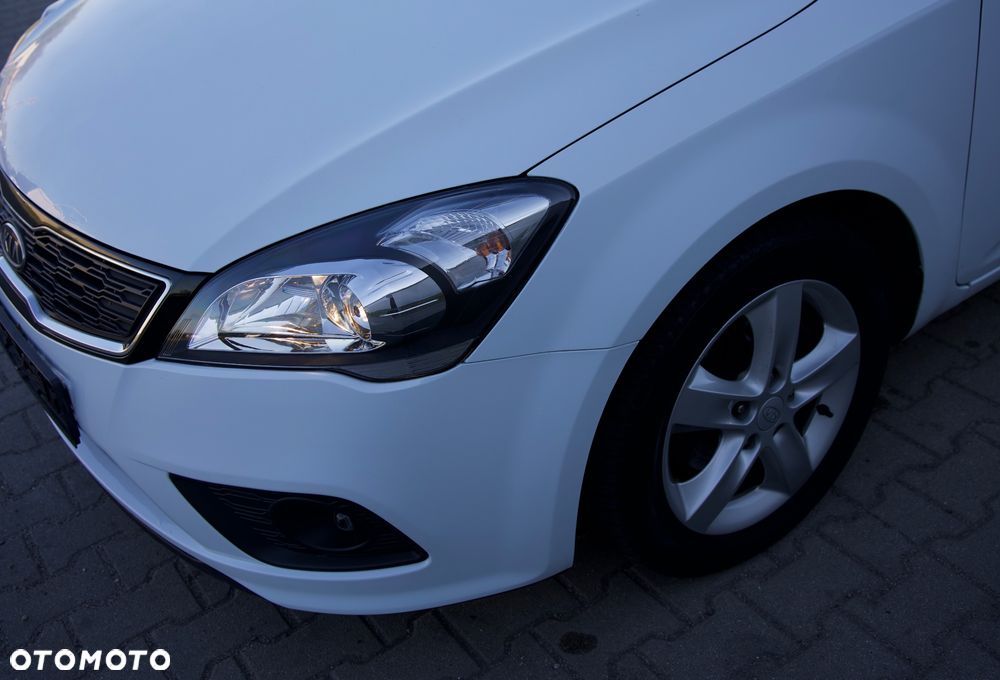 Kia ProCeed 1.6 CRDi Spirit - 13