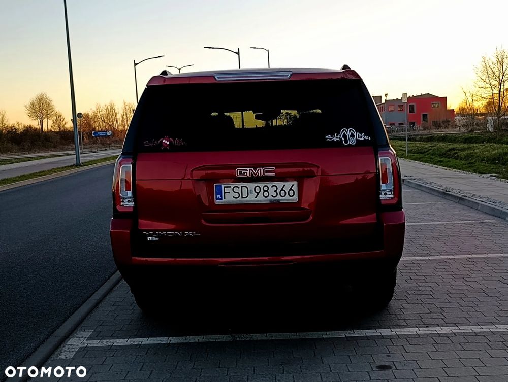 GMC Yukon 5.3 SLE - 8