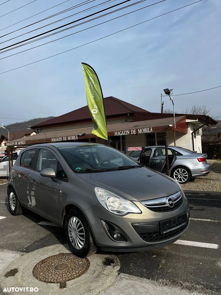 Opel Corsa 1.4 16V Satellite - 8