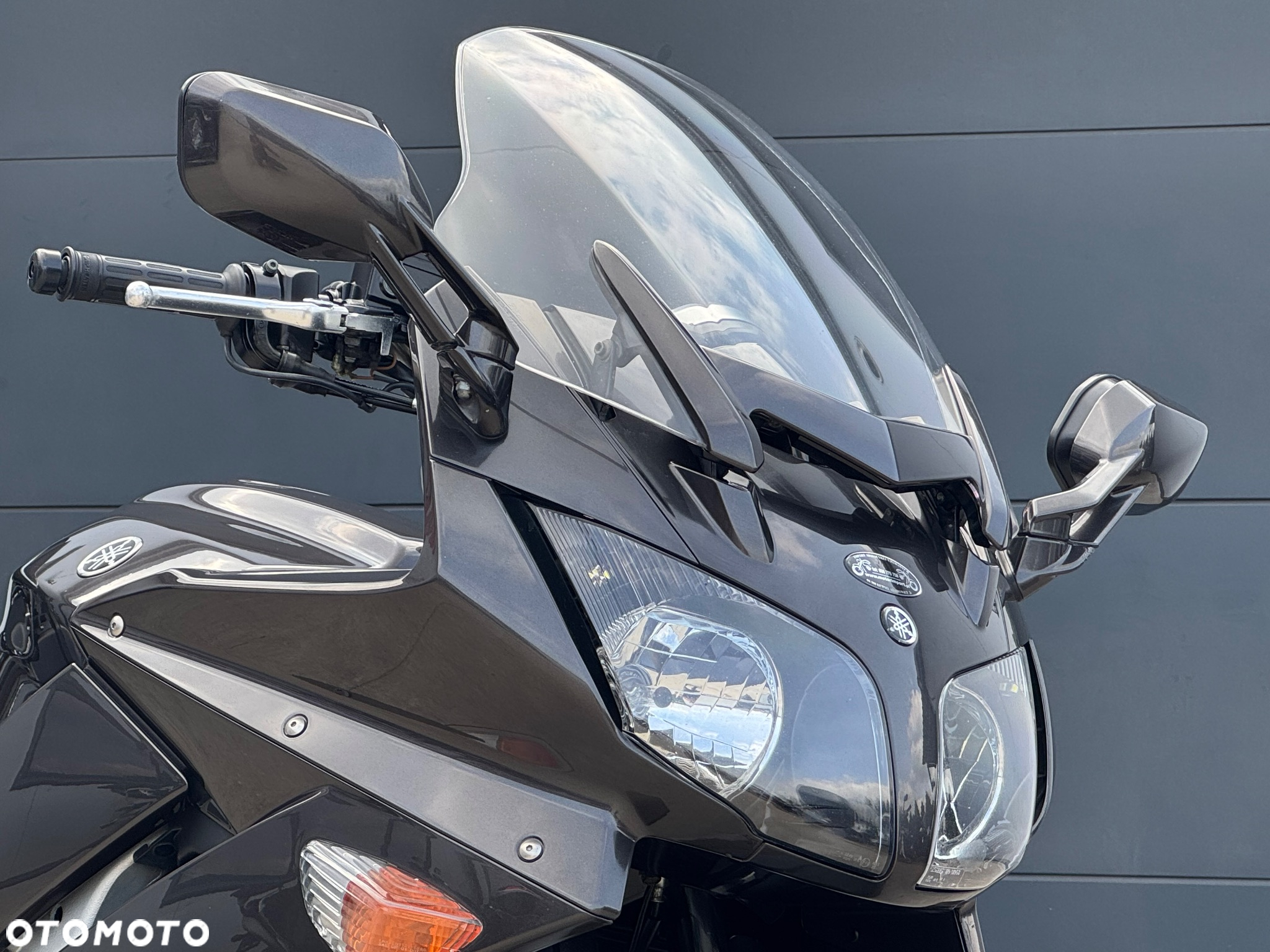 Yamaha FJR - 3
