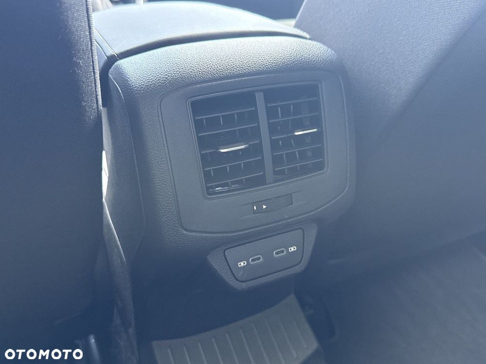 Volkswagen T-Roc 1.5 TSI Style DSG - 33