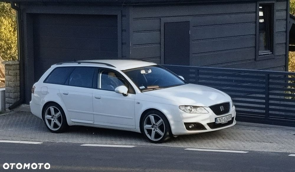 Volkswagen Golf 2.0 TDI (BlueMotion Technology) Highline - 1