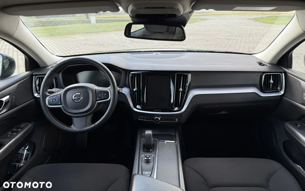 Volvo V60 2022 photo 5