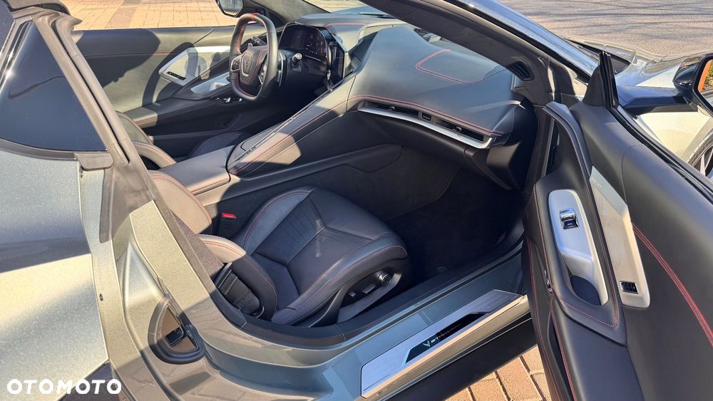 Chevrolet Corvette Stingray 3LT 6.2 V8 Automatik - 13