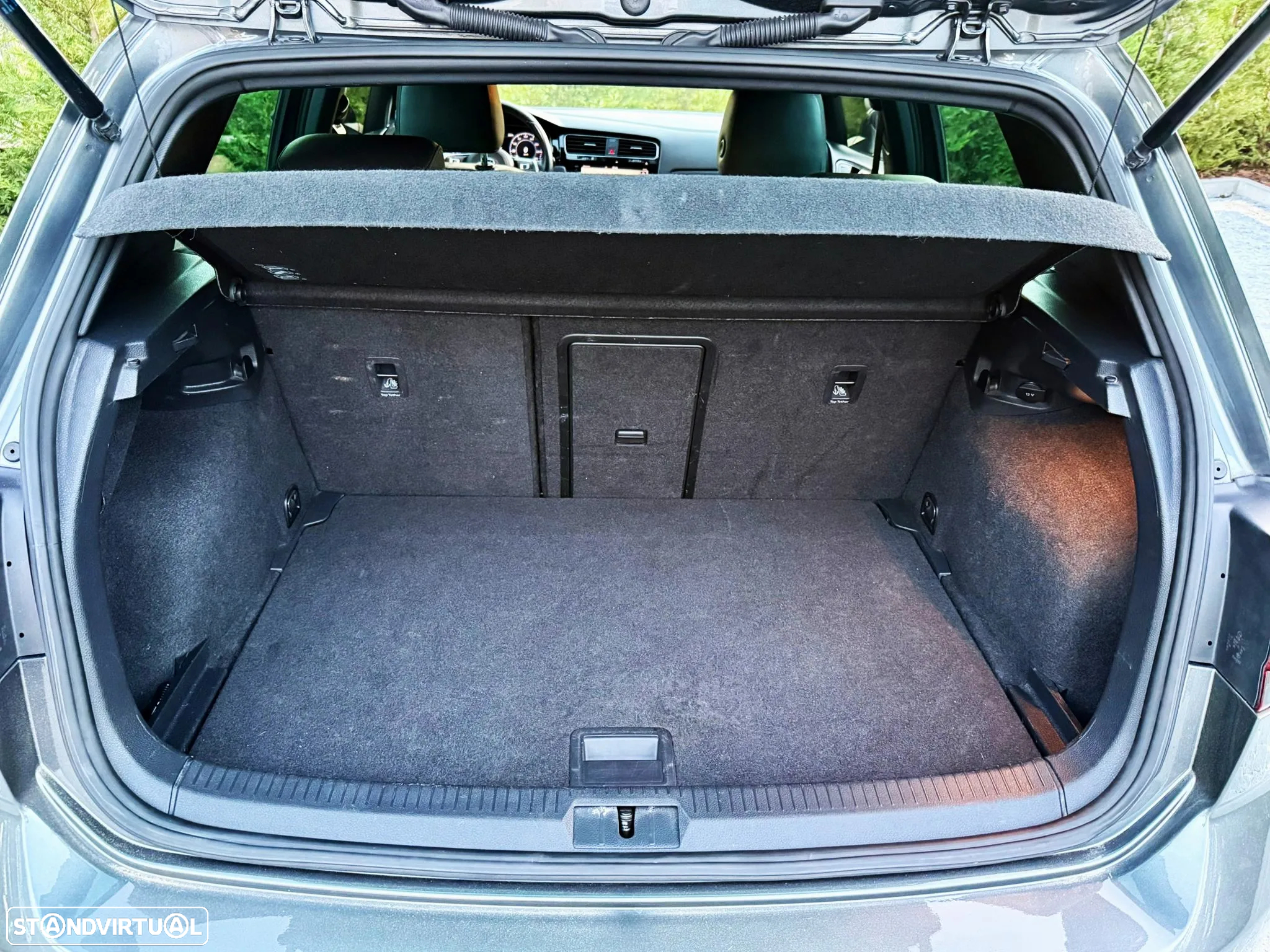 VW Golf 2.0 TDI GTD DSG - 27