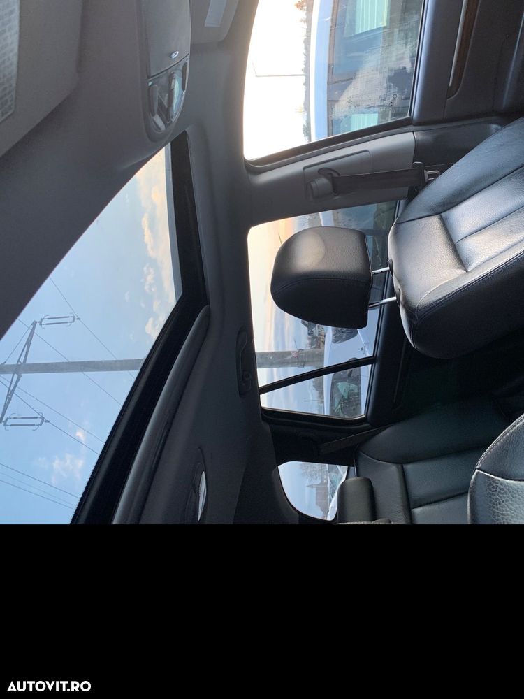 Hyundai Santa Fe 2.2 CRDi 4WD Automatik Style - 11