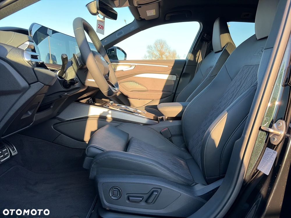 Audi A6 Avant e-Hybrid 270 kW Quattro S tronic - 11