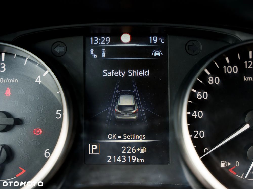 Nissan Qashqai 1.6 DCi Tekna+ Xtronic - 27