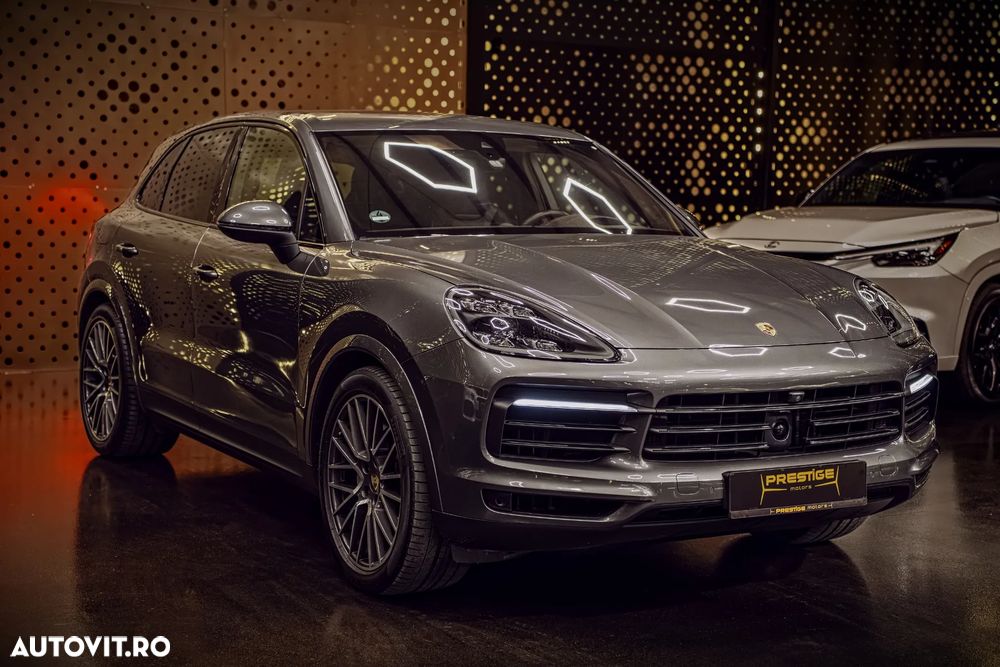Porsche Cayenne Tiptronic S Platinum Edition - 3