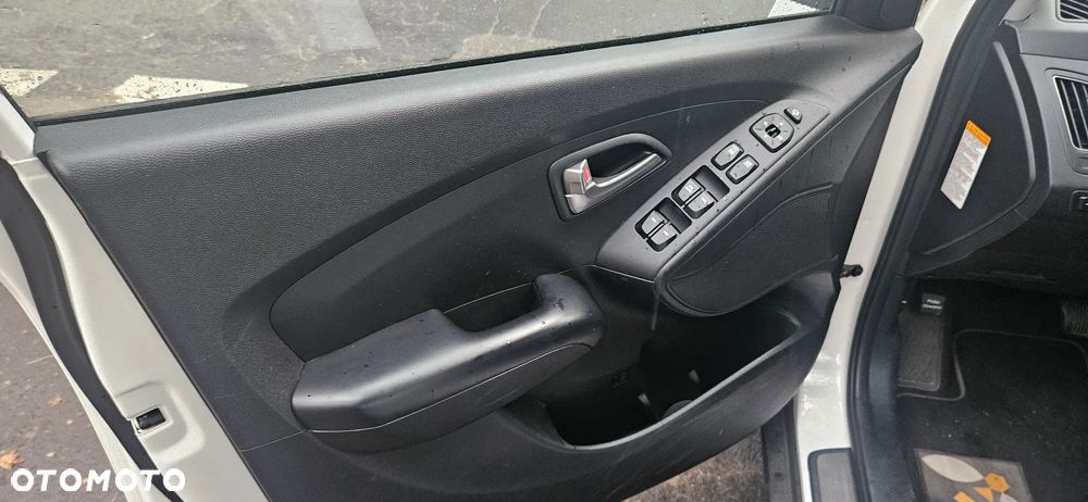 Hyundai ix35 Fuel Cell - 12