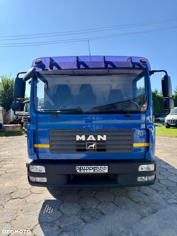 MAN TGL 12.240 - 11