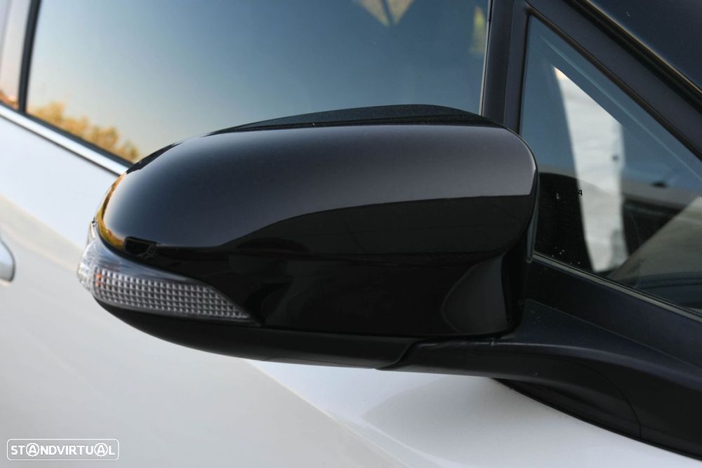 Toyota C-HR 1.8 Hybrid Square Collection - 32