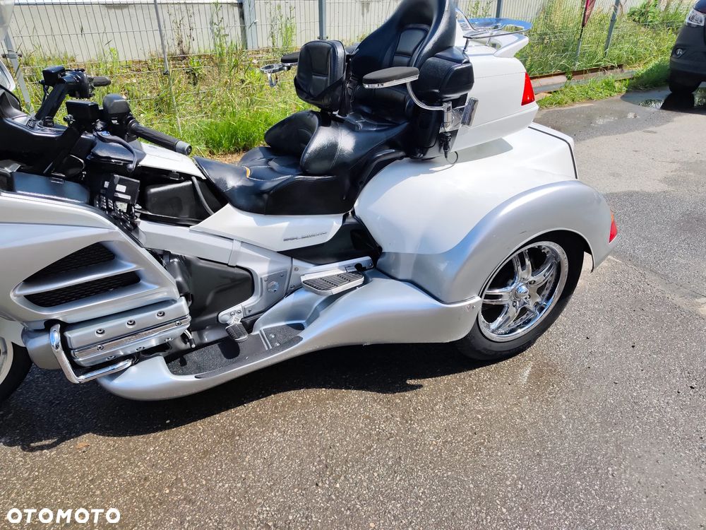 Honda GL - 5