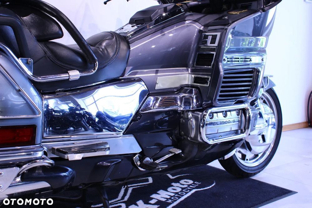 Honda GL - 38