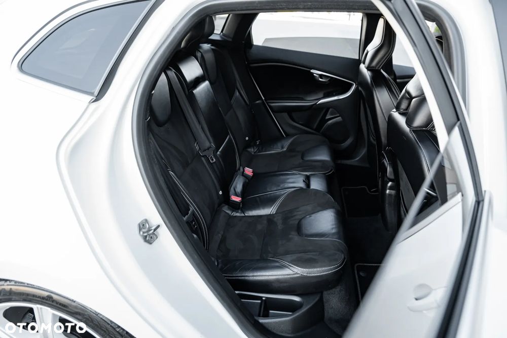 Volvo V40 - 26