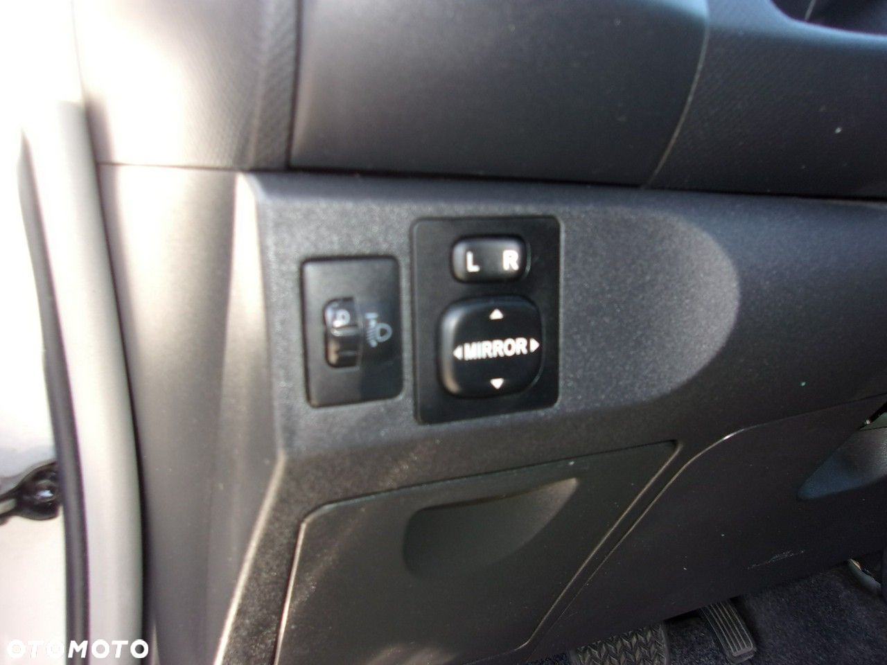 Toyota Yaris 1.3 VVT-i Multi Mode Team - 16
