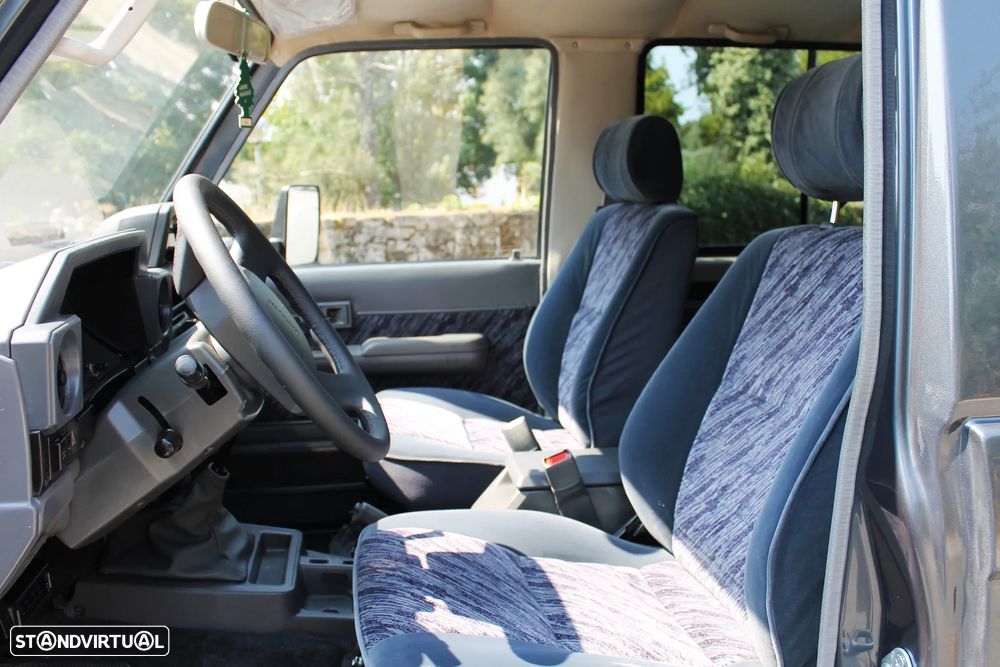 Toyota Land Cruiser 3.0 VX TD - 28