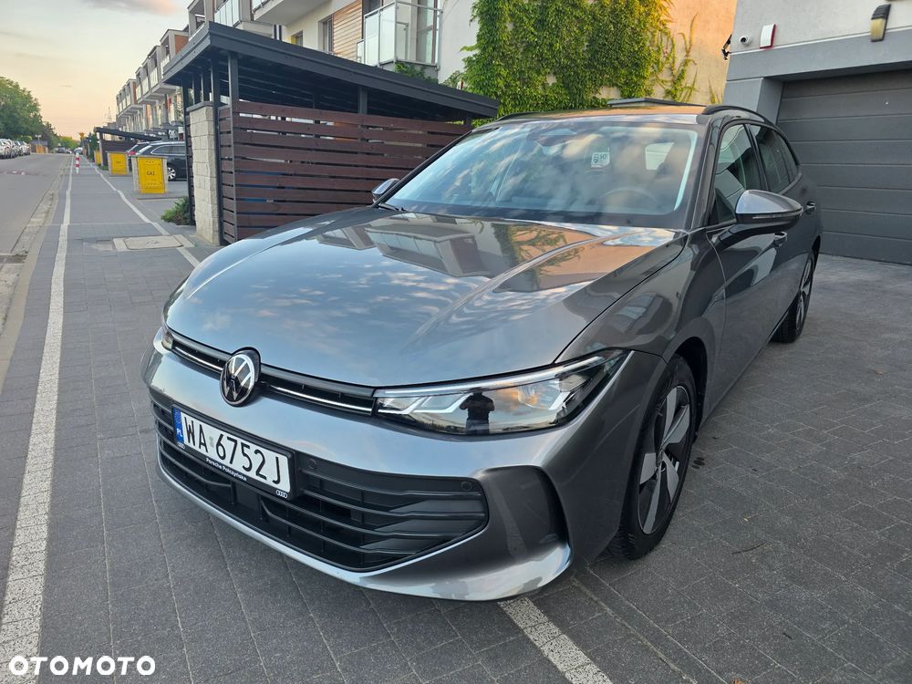 Volkswagen Passat - 8