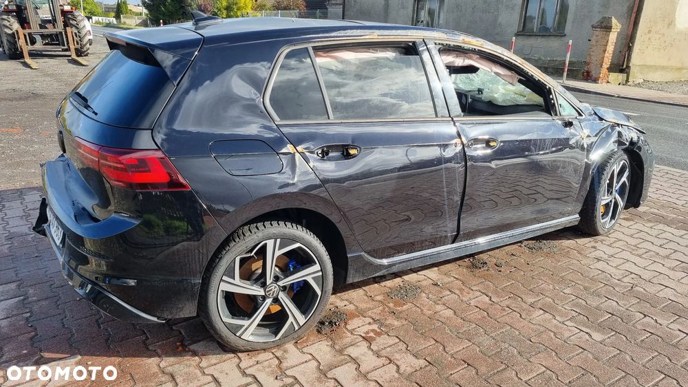 Volkswagen Golf VIII 2.0 TSI 4Motion R DSG - 6