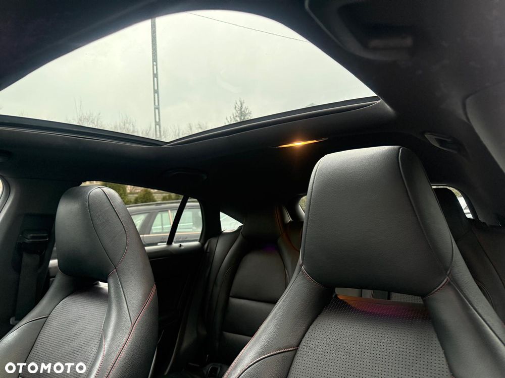 Mercedes-Benz CLA 220 (CDI) d 7G-DCT AMG Line - 11