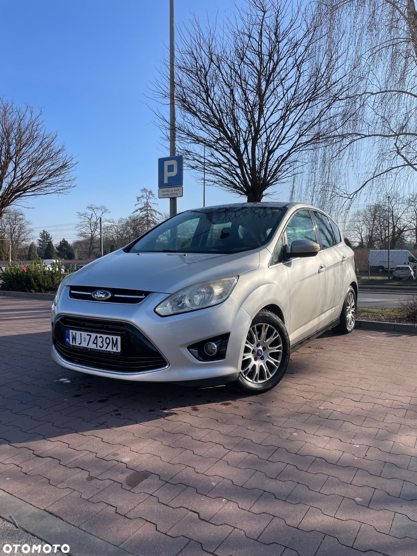 Ford C-MAX - 1