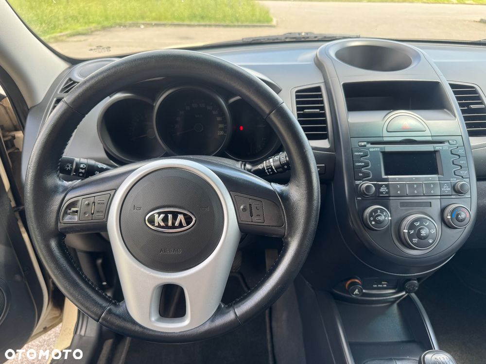 Kia Soul 1.6 M - 14