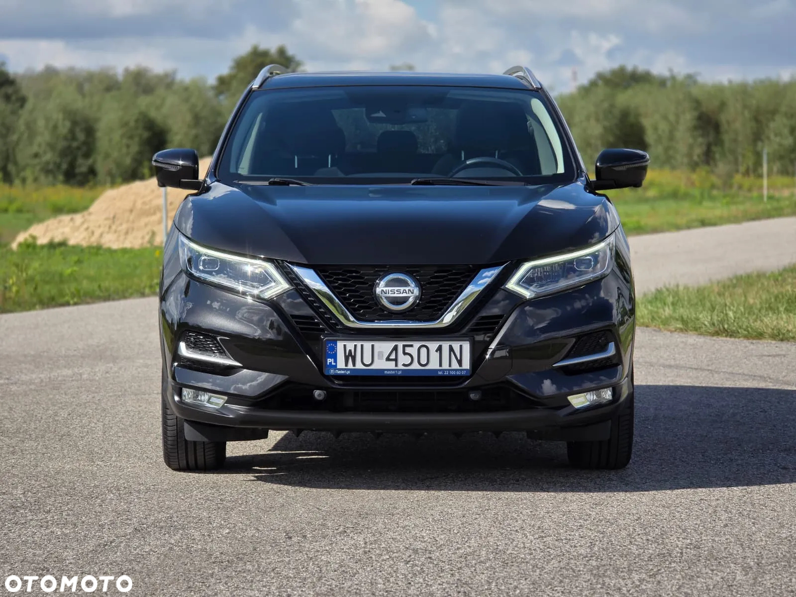 Nissan Qashqai 1.3 DIG-T N-Connecta DCT - 2