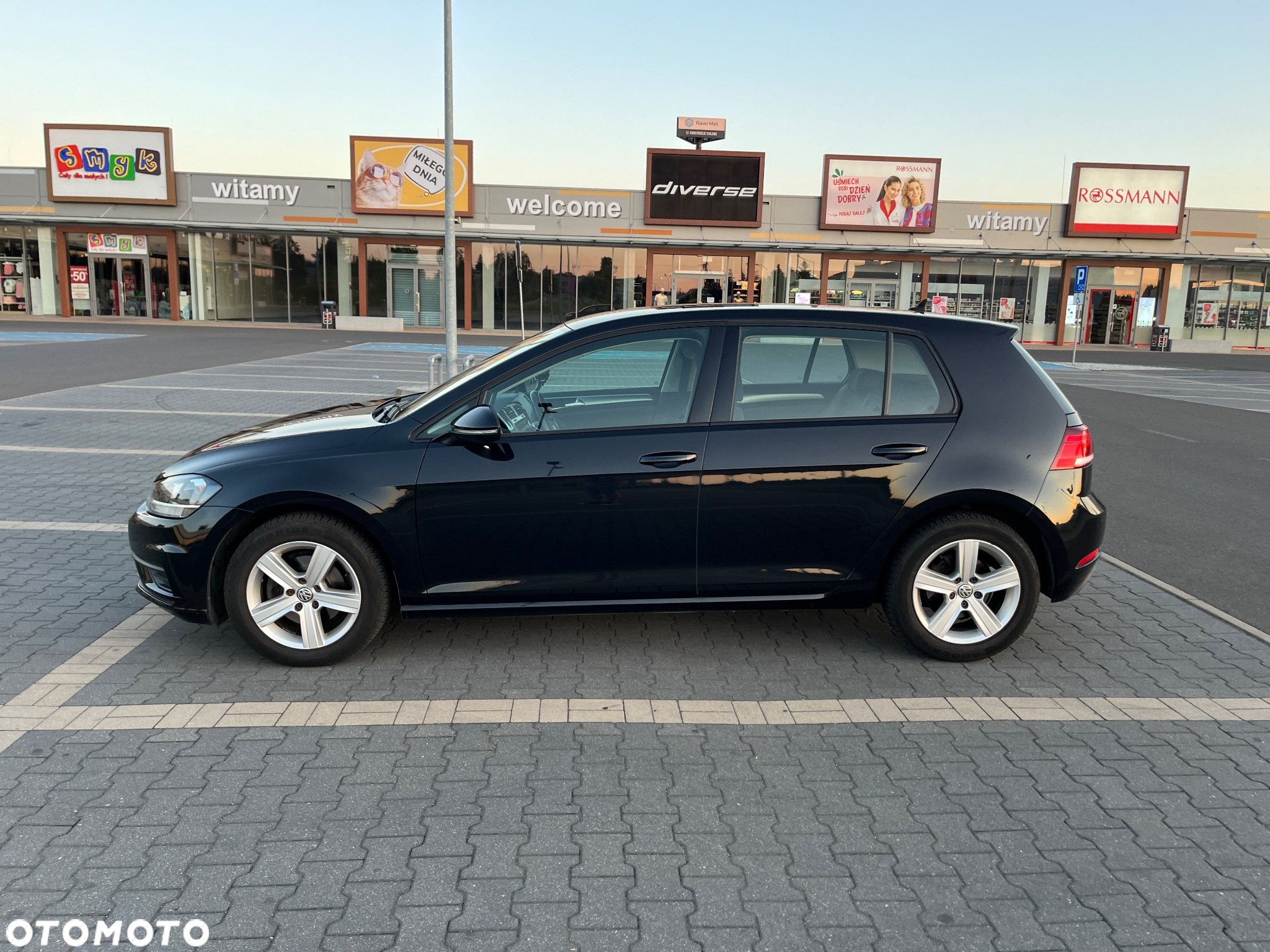 Volkswagen Golf VII 1.6 TDI BMT Trendline - 18