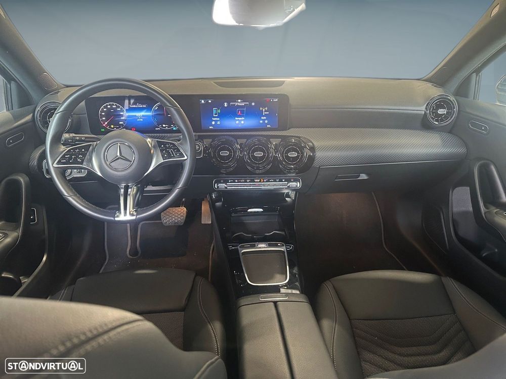 Mercedes-Benz A 250 e - 9