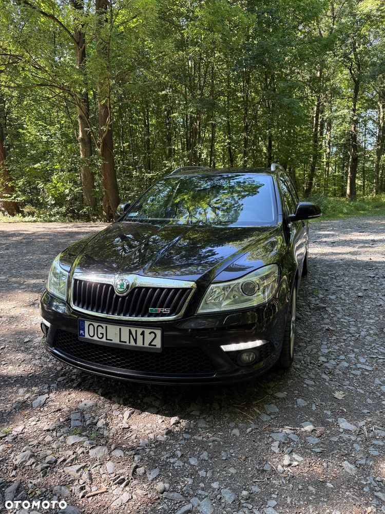 Skoda Octavia 2.0 TDI DPF RS - 3