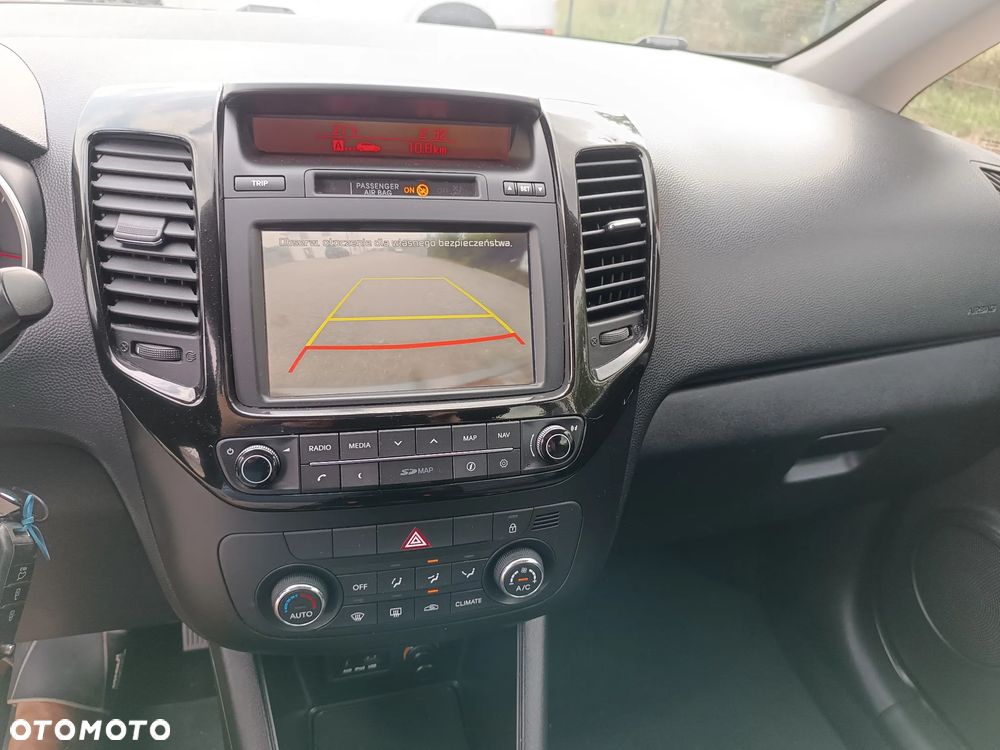 Kia Venga 1.4 CRDi 90 Business Line - 30
