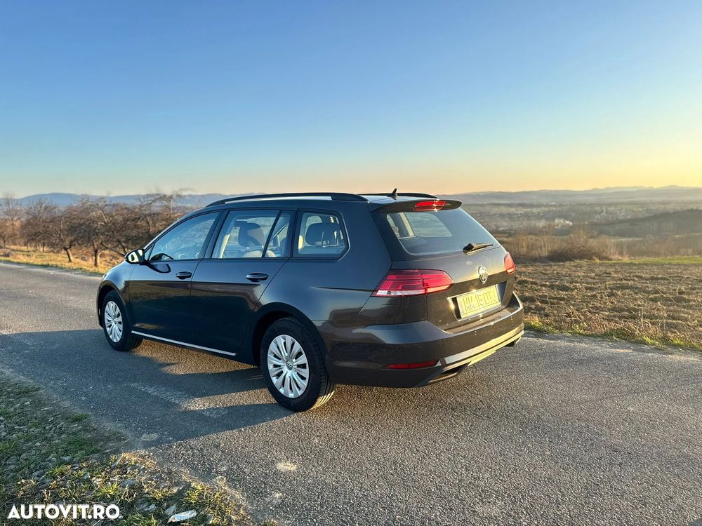 Volkswagen Golf 1.6 TDI (BlueMotion Technology) Comfortline - 6