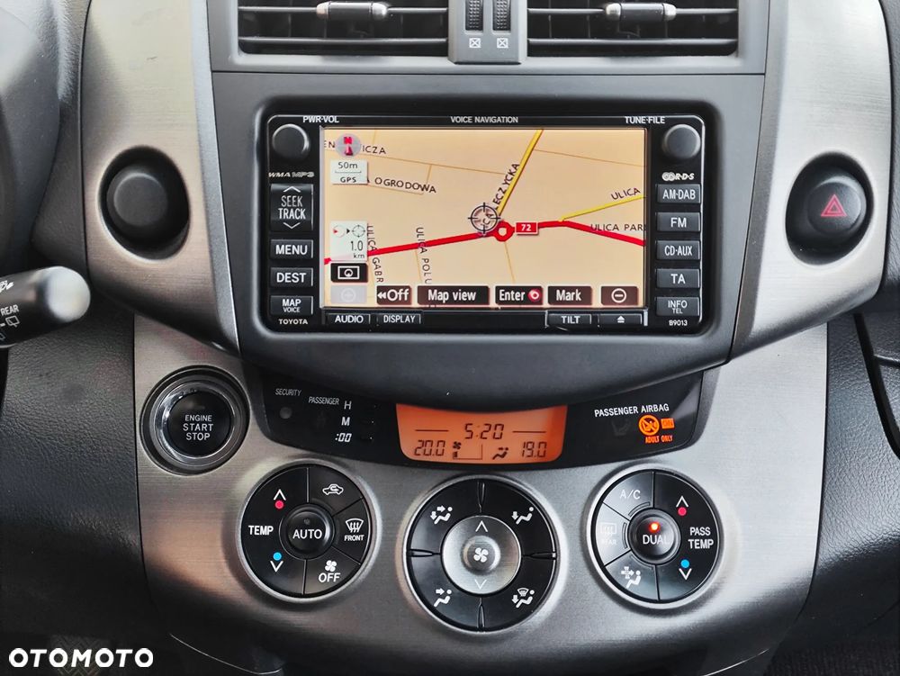 Toyota RAV4 2.0 4x2 Travel - 19