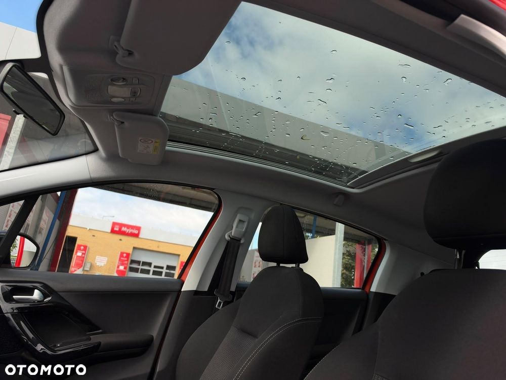 Peugeot 208 1.2 VTi Allure - 15