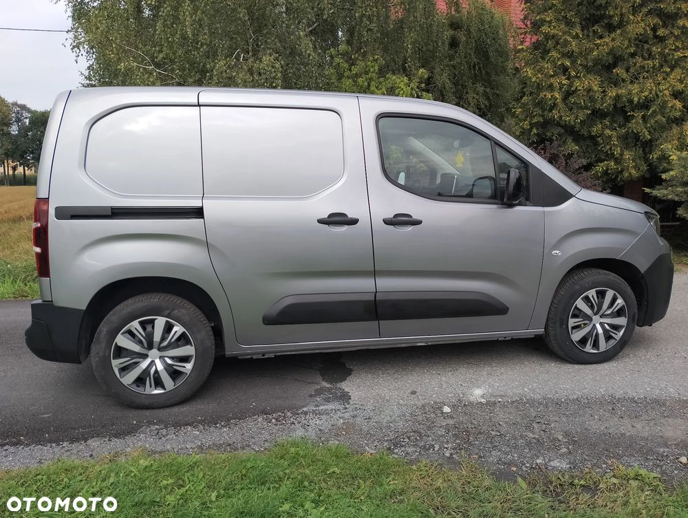 Peugeot Partner - 11