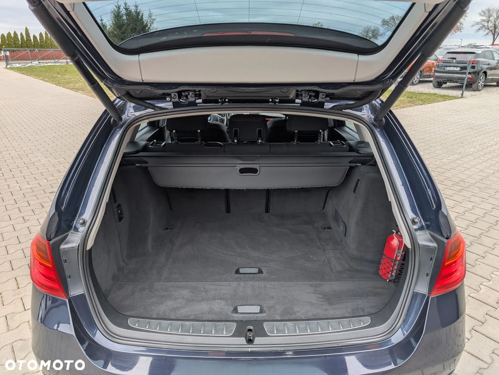 BMW Seria 3 316d Sport Line - 37