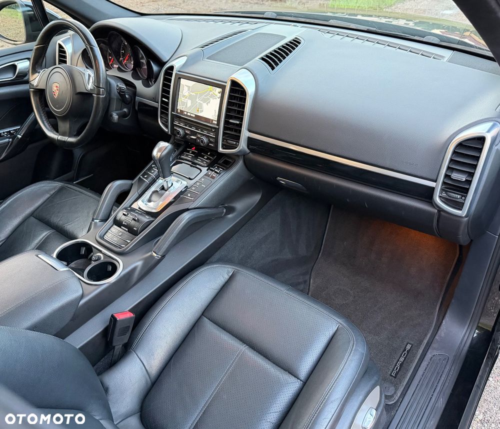 Porsche Cayenne Diesel Platinum Edition - 8