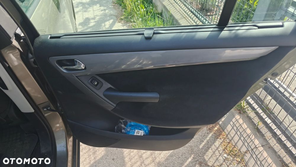 Citroën C4 Picasso - 8