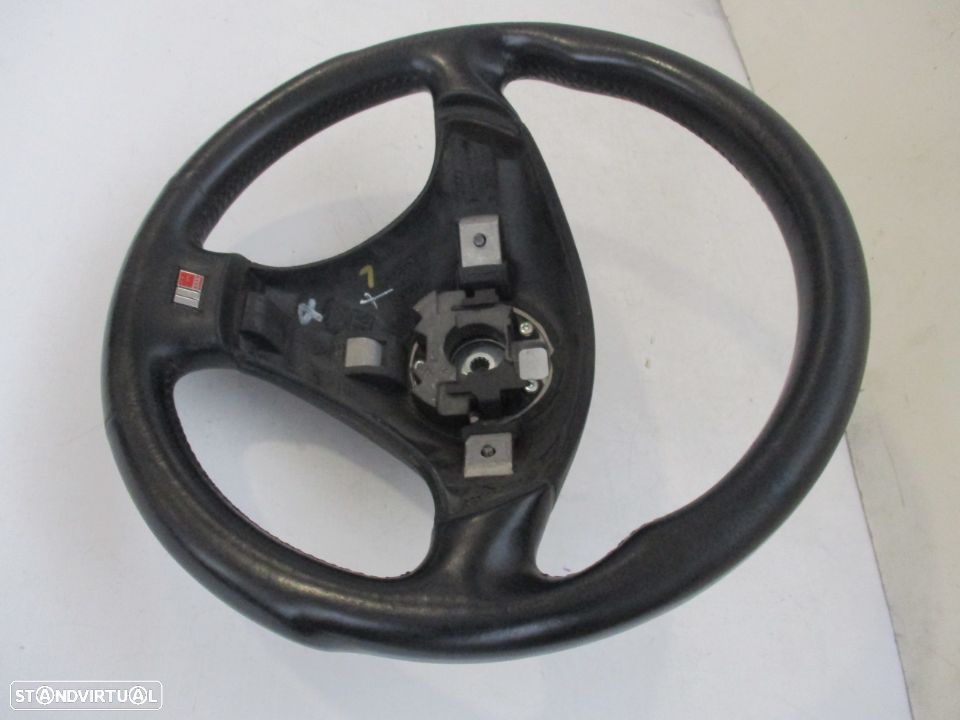 Volante em pele Audi A4 A3 3 braços - 4