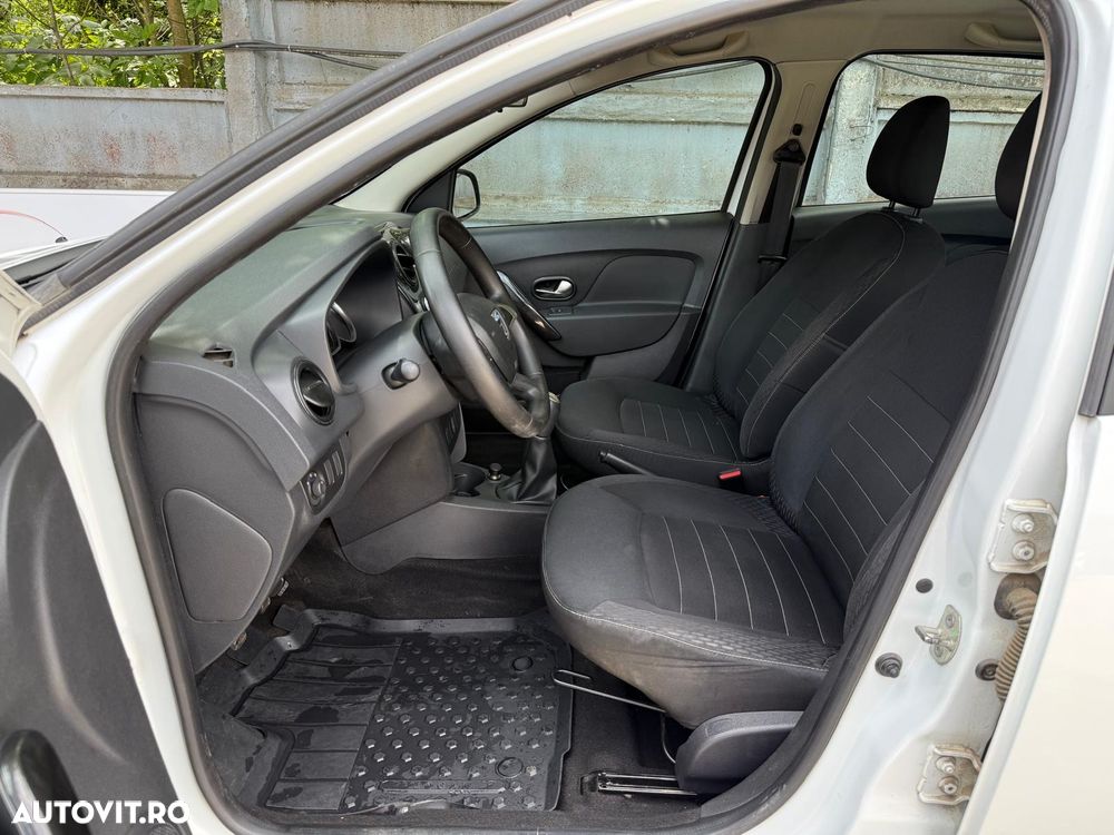 Dacia Logan - 11
