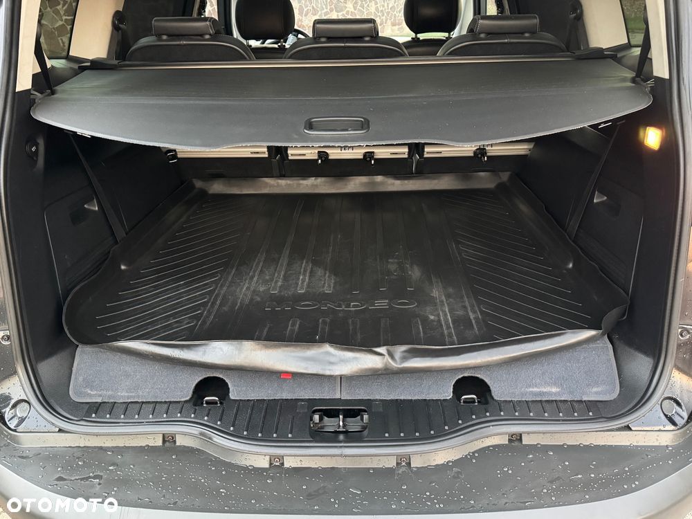 Ford S-Max 2.0 Titanium - 31