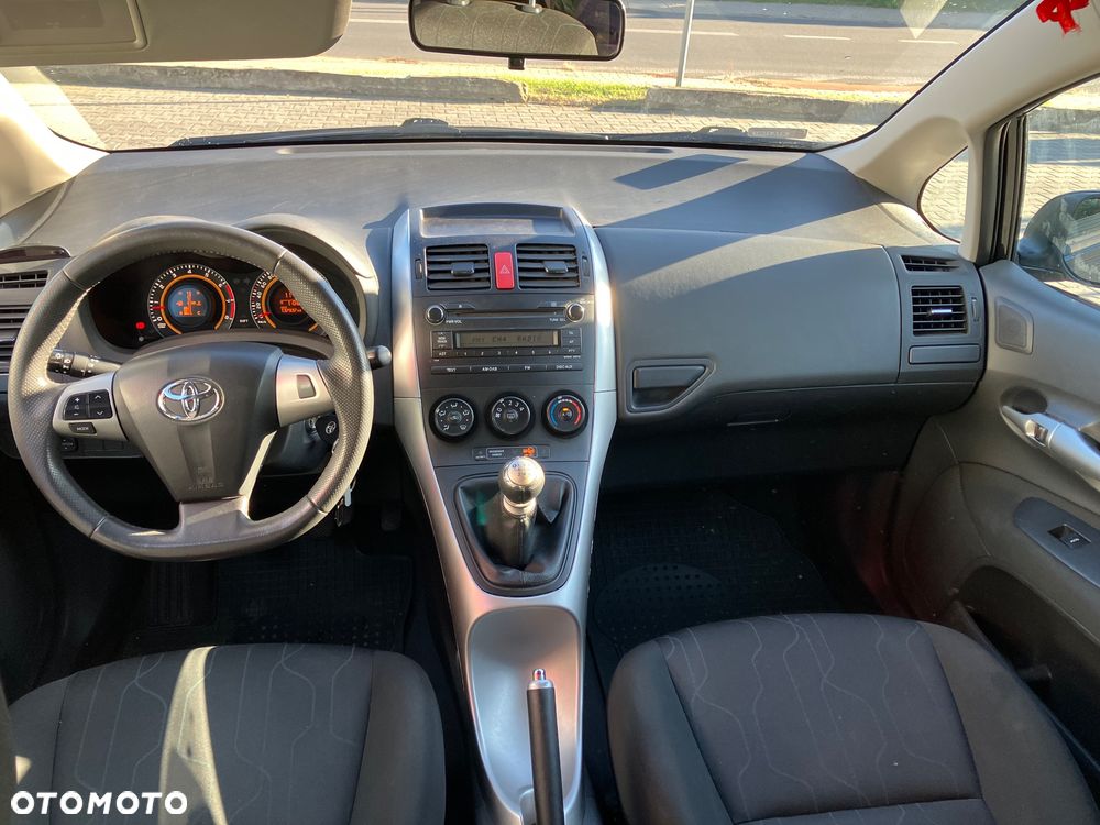 Toyota Auris 1.33 VVT-i Life - 5